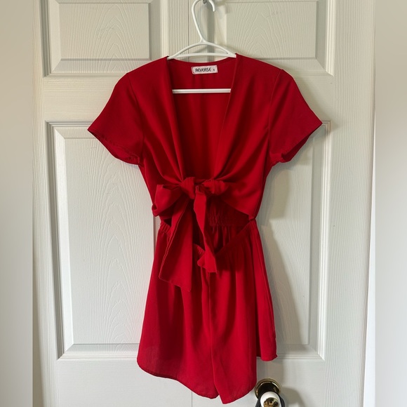 Princess Polly romper - Picture 2 of 7